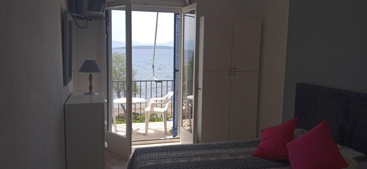 Vikos Beach Apartments Paralia Irion Bagian luar foto
