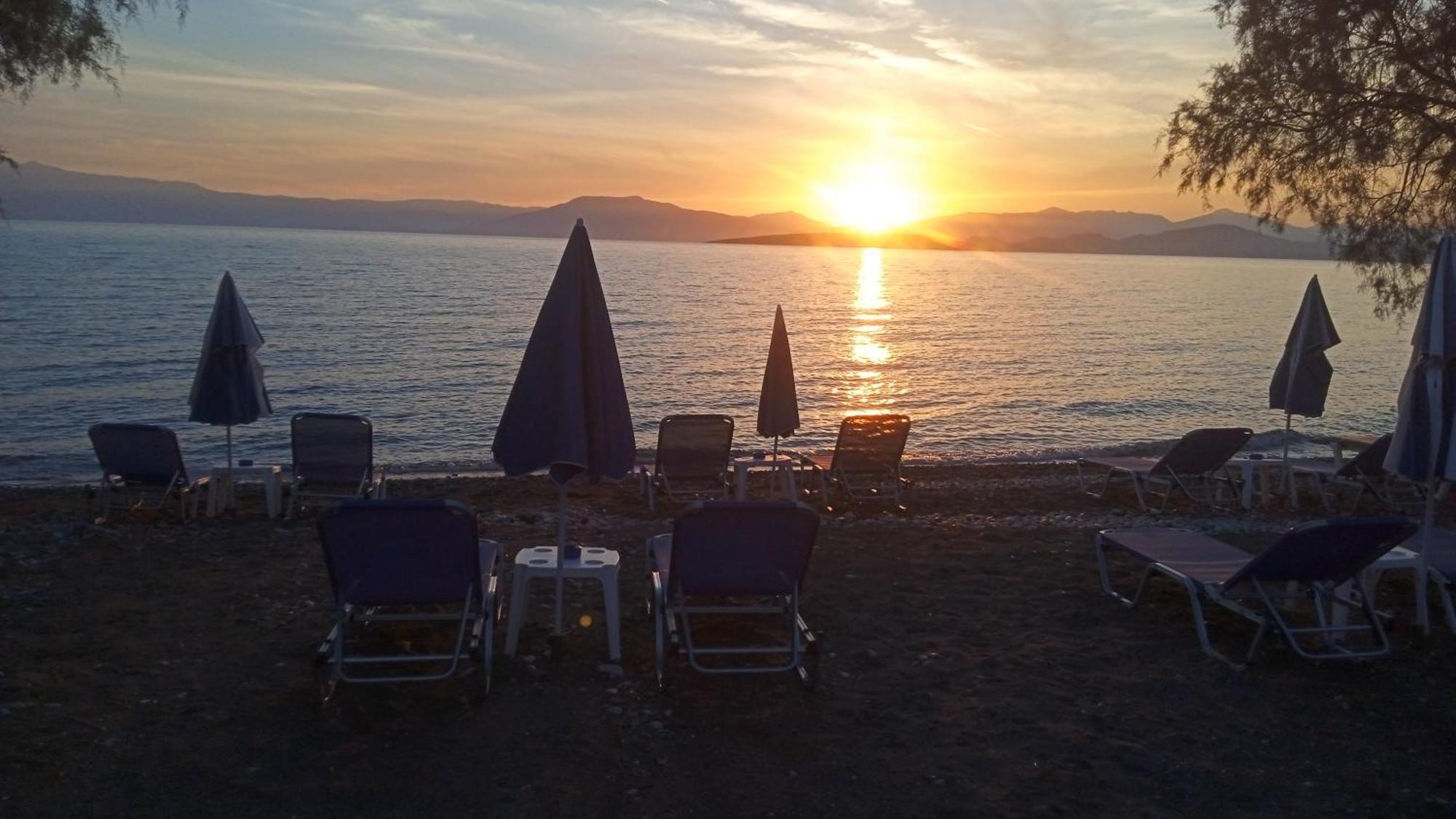 Vikos Beach Apartments Paralia Irion Bagian luar foto